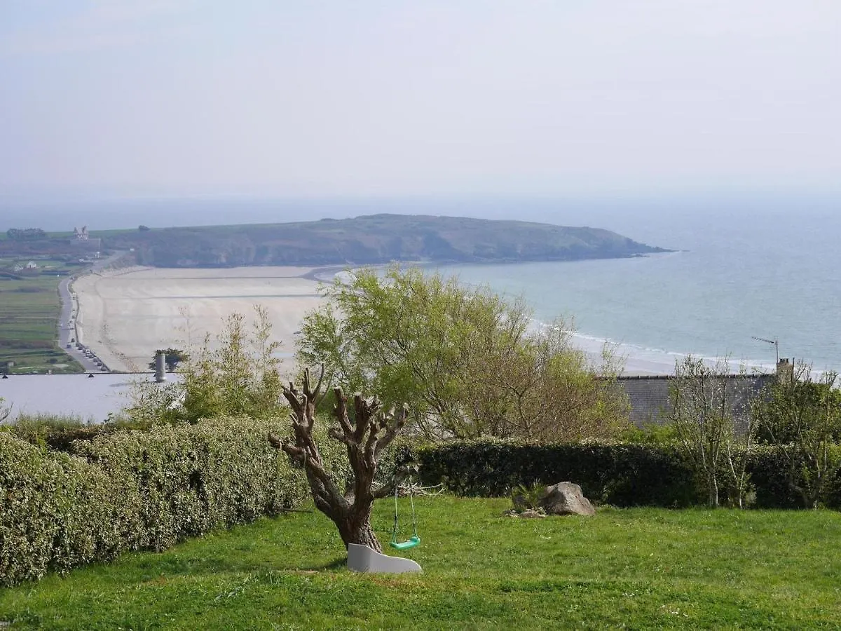 180° Panoramic Sea View, Holiday Home, Telgruc-Sur-Mer