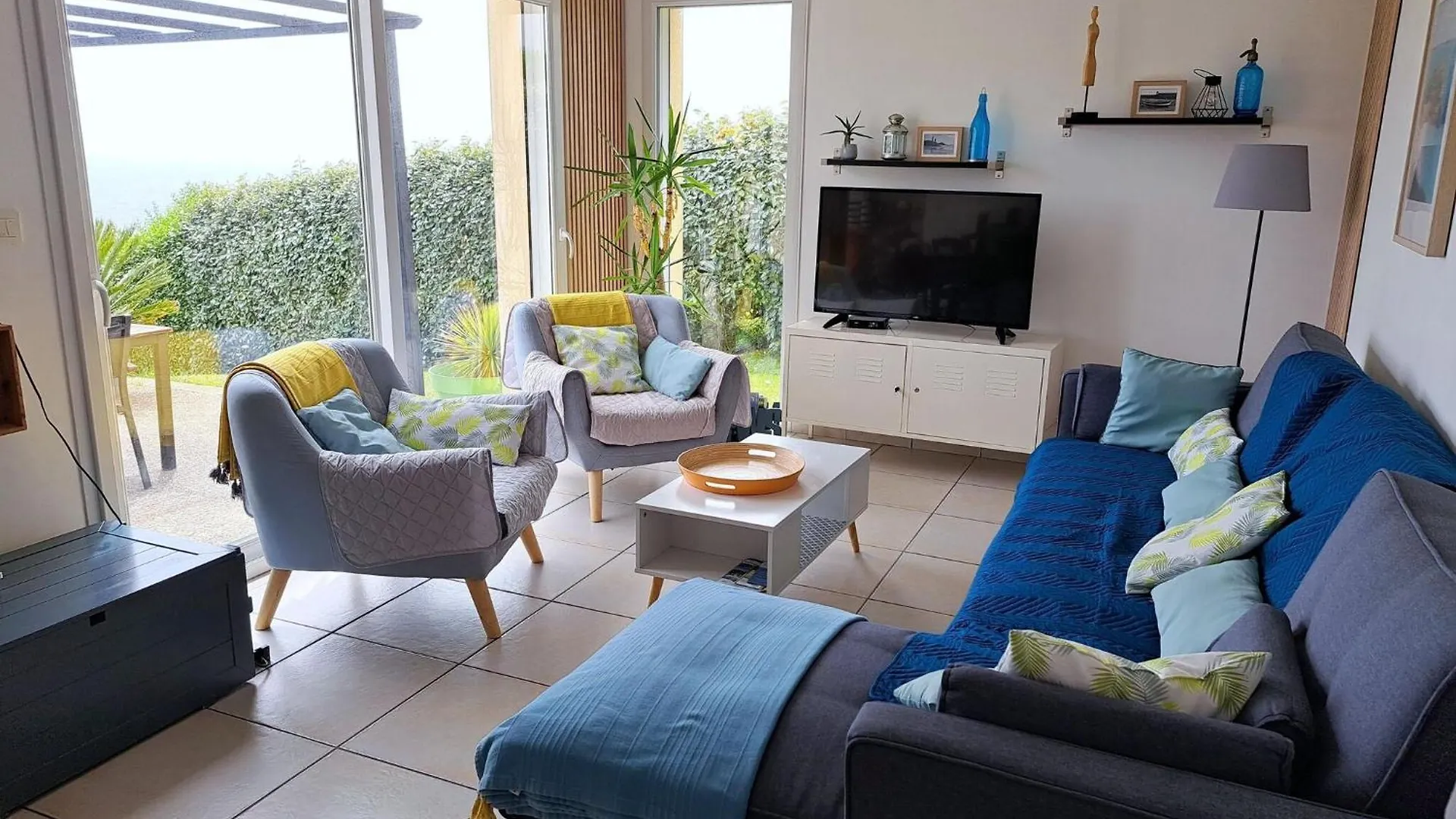 180° Panoramic Sea View, Holiday Home, Telgruc-Sur-Mer