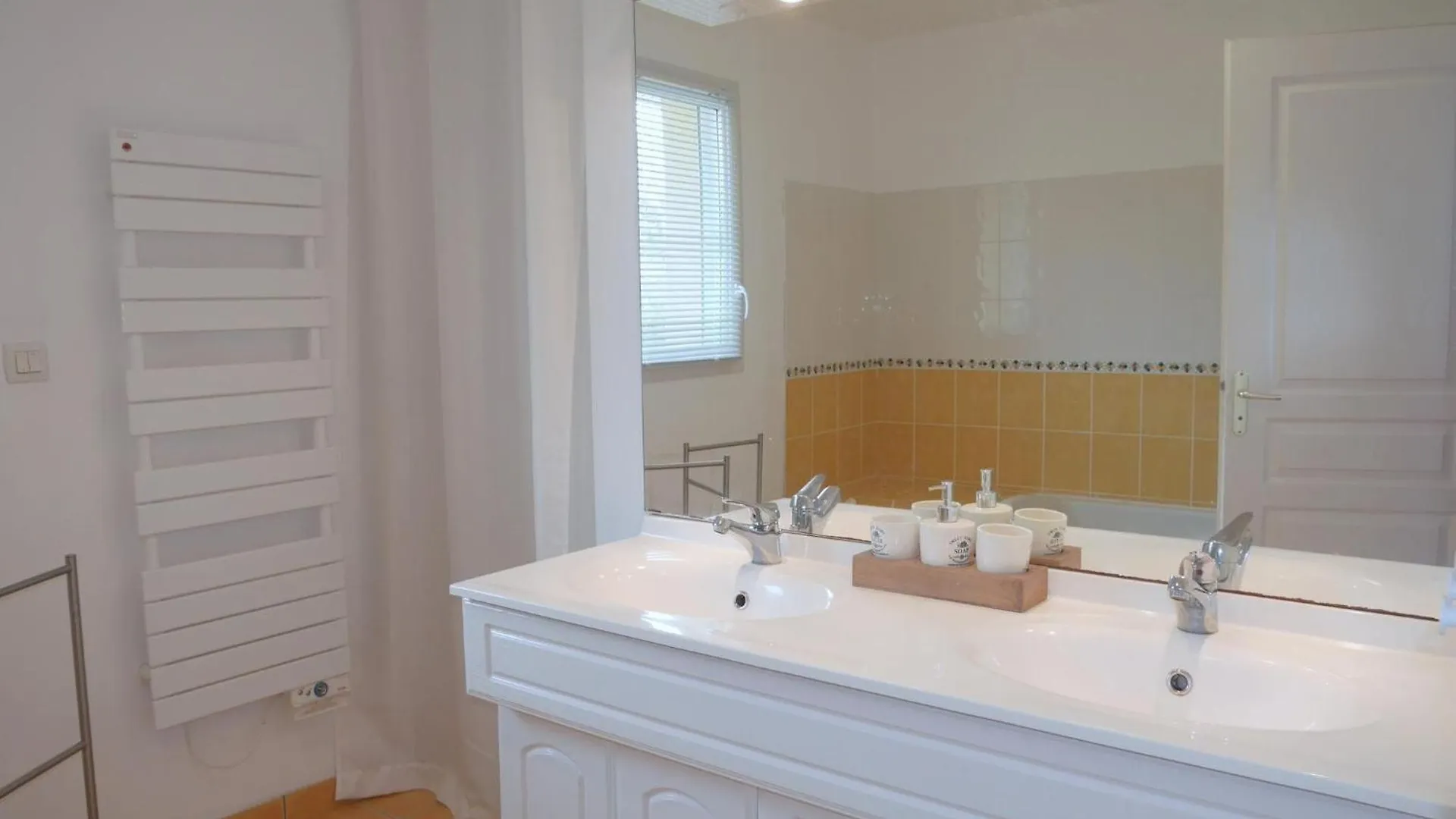 180° Panoramic Sea View, Holiday Home, Telgruc-Sur-Mer